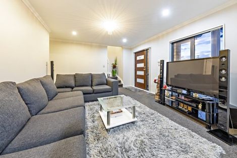 Photo of property in 46b Russell Road, Manurewa, Auckland, 2102