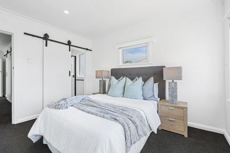 Photo of property in 254 Coronation Avenue, Welbourn, New Plymouth, 4310