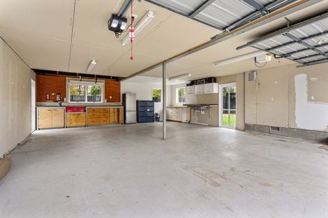 Photo of property in 13 Ardmore Place, Bishopdale, Christchurch, 8053