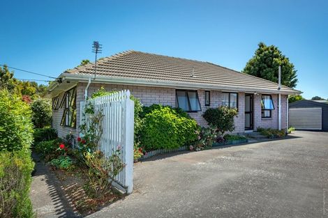 Photo of property in 7 Kingston Place, Bishopdale, Christchurch, 8053