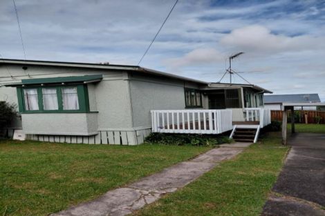 Photo of property in 1/12 Hinekohu Street, New Lynn, Auckland, 0600