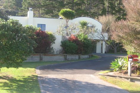 Photo of property in 114 Omara Place, Matarangi, Whitianga, 3592