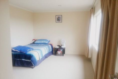 Photo of property in 4 Tsar Court, Flat Bush, Auckland, 2016