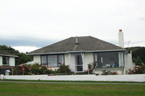 Photo of property in 128 Main Road, Fairfield, Dunedin, 9018