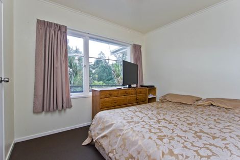 Photo of property in 187 Golf Road, Titirangi, Auckland, 0604