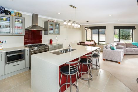 Photo of property in 129 Valley Road, Pukekohe, 2120