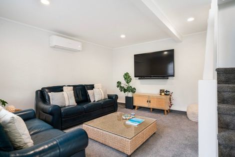 Photo of property in 6 First View Avenue, Beachlands, Auckland, 2018