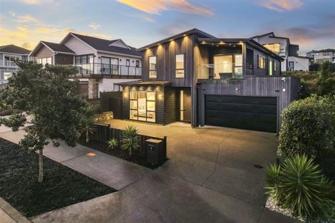 Photo of property in 7 Ruku Street, Long Bay, Auckland, 0630