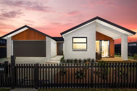 Photo of property in 3 Memory Lane, Silverdale, 0932