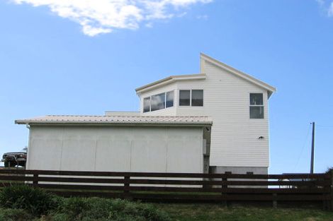 Photo of property in 208 Mangakahia Drive, Whangapoua, Coromandel, 3582