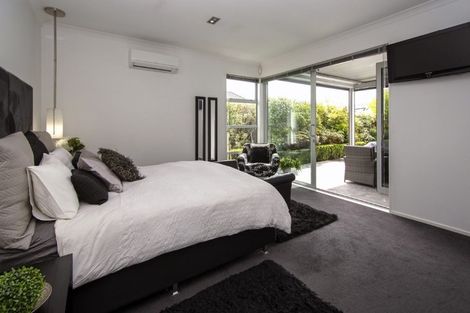 Photo of property in 7 O'connor Place, Burnside, Christchurch, 8053