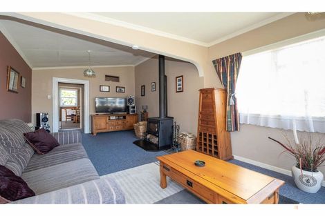 Photo of property in 5 Painstown Road, Waimate, 7978