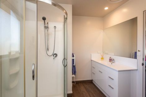 Photo of property in 2 Lake Terrace Road, Burwood, Christchurch, 8061