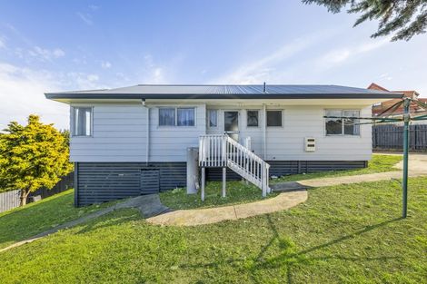 Photo of property in 15 Crail Court, Totara Heights, Auckland, 2105
