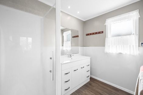 Photo of property in 69 Resthill Crescent, Glenview, Hamilton, 3206