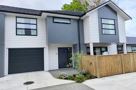 Photo of property in 16b Royal Street, Upper Hutt Central, Upper Hutt, 5018