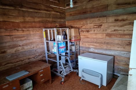 Photo of property in 18 Kent Street, Patea, 4520