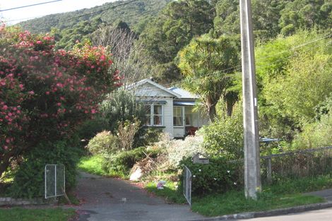 Photo of property in 7 Prebble Grove, Naenae, Lower Hutt, 5011