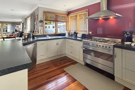 Photo of property in 68 Glasgow Terrace, Feilding, 4702