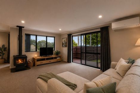 Photo of property in 6 Atkins Way, Ohauiti, Tauranga, 3112