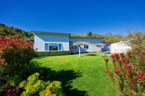 Photo of property in 61 Kotuku Road, South Bay, Kaikoura, 7300