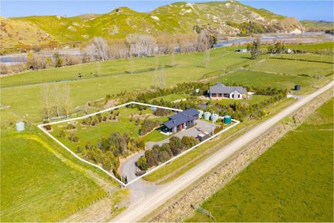 Photo of property in 40 River Road, Otane, Waipawa, 4271