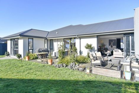 Photo of property in 5 Clarendon Place, Rangiora, 7400