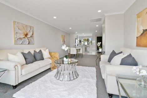 Photo of property in 23b Poruru Close, Papakura, 2110