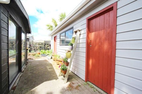 Photo of property in 308 Hetherington Road, Whangamata, 3620