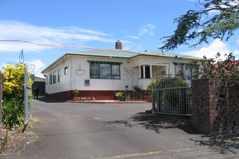 Photo of property in 12 Station Road, Papatoetoe, Auckland, 2025