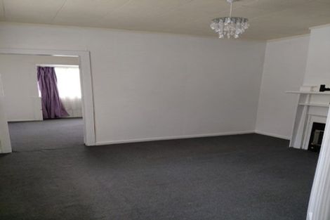 Photo of property in 1/12 Hinekohu Street, New Lynn, Auckland, 0600