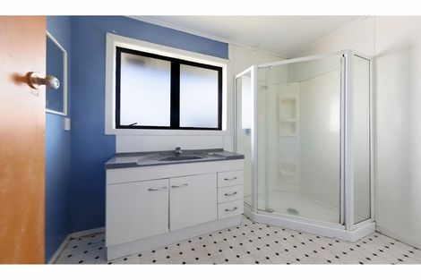 Photo of property in 3 Mclean Avenue, Papatoetoe, Auckland, 2025