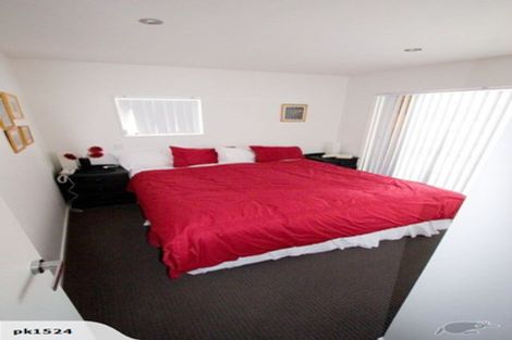 Photo of property in 7e/60 Masons Road, Oteha, Auckland, 0632