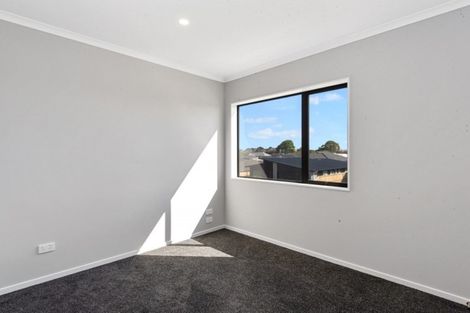 Photo of property in 5 Te Tiireke Drive, Glenview, Hamilton, 3206