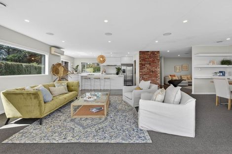 Photo of property in 17 Mayfair Crescent, Mairangi Bay, Auckland, 0630