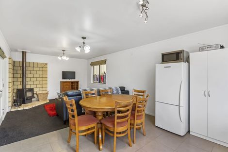 Photo of property in 121 Marae O Rehia Road, Karioitahi, Waiuku, 2683