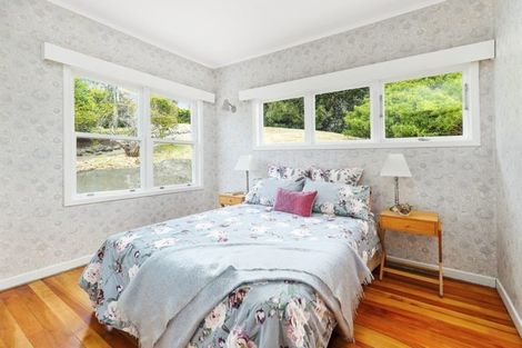 Photo of property in 25 Kahu Road, Paremata, Porirua, 5024