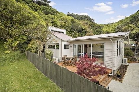 Photo of property in 5 Monmouth Way, Wilton, Wellington, 6012