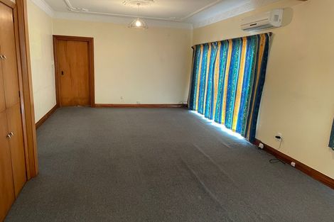 Photo of property in 45 Cambridge Terrace, Waiwhetu, Lower Hutt, 5010