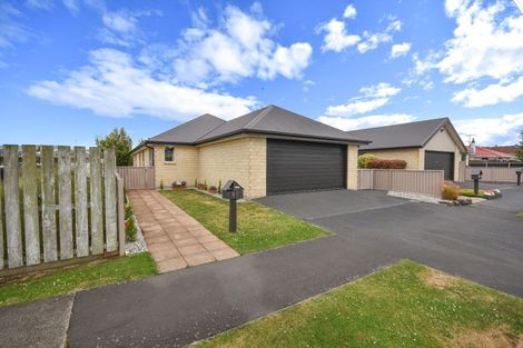 Photo of property in 61b Argyle Street, Mosgiel, 9024