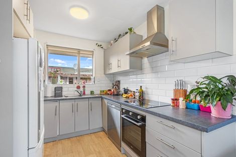 Photo of property in 1/191 Waimairi Road, Ilam, Christchurch, 8041