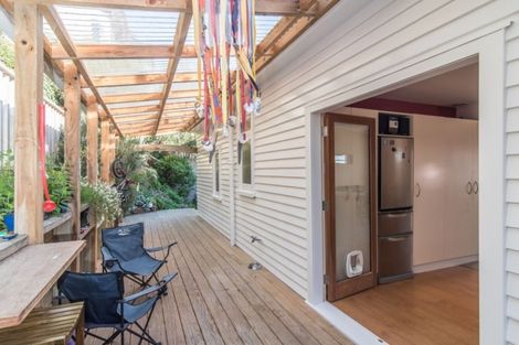 Photo of property in 66 Ira Street, Miramar, Wellington, 6022