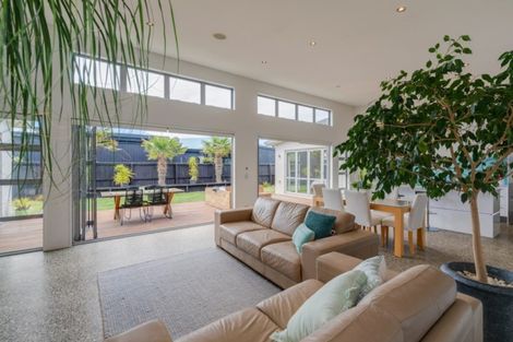 Photo of property in 21 Torrey Pines, Waimairi Beach, Christchurch, 8083