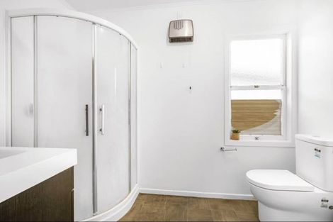 Photo of property in 8 Defoe Avenue, Hillcrest, Hamilton, 3216