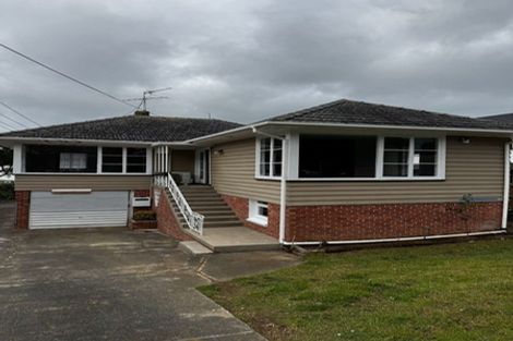 Photo of property in 170 Boundary Road, Blockhouse Bay, Auckland, 0600