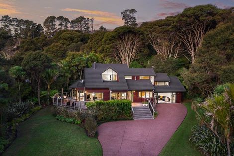 Photo of property in 22 Cochran Road, Oratia, Auckland, 0604