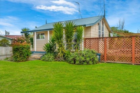 Photo of property in 4 Mckinley Place, Nawton, Hamilton, 3200