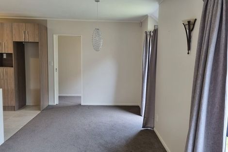 Photo of property in 520/12 Northcross Drive, Oteha, Auckland, 0632