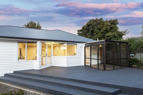 Photo of property in 254 Weston Road, Mairehau, Christchurch, 8052