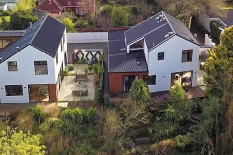 Photo of property in 80c Clyde Road, Ilam, Christchurch, 8041